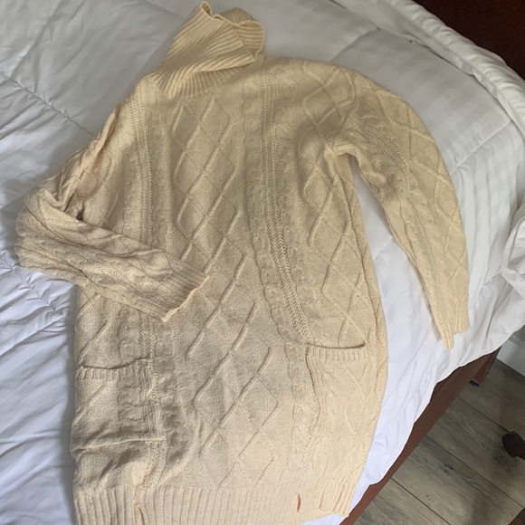 Sweaters - Brand new - no tags - cotton